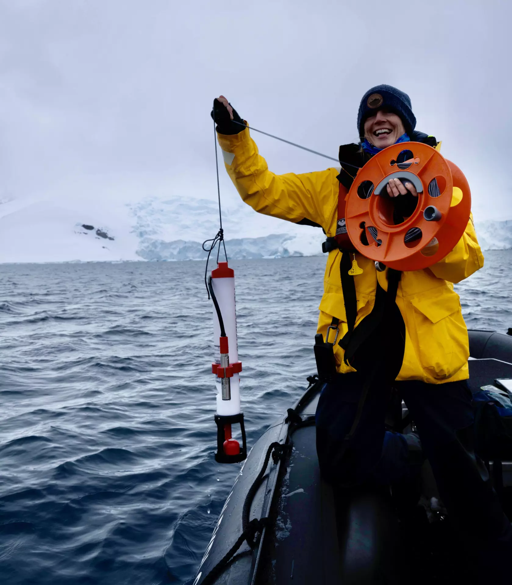 FjordPhyto CTD deployment in the Antarctic