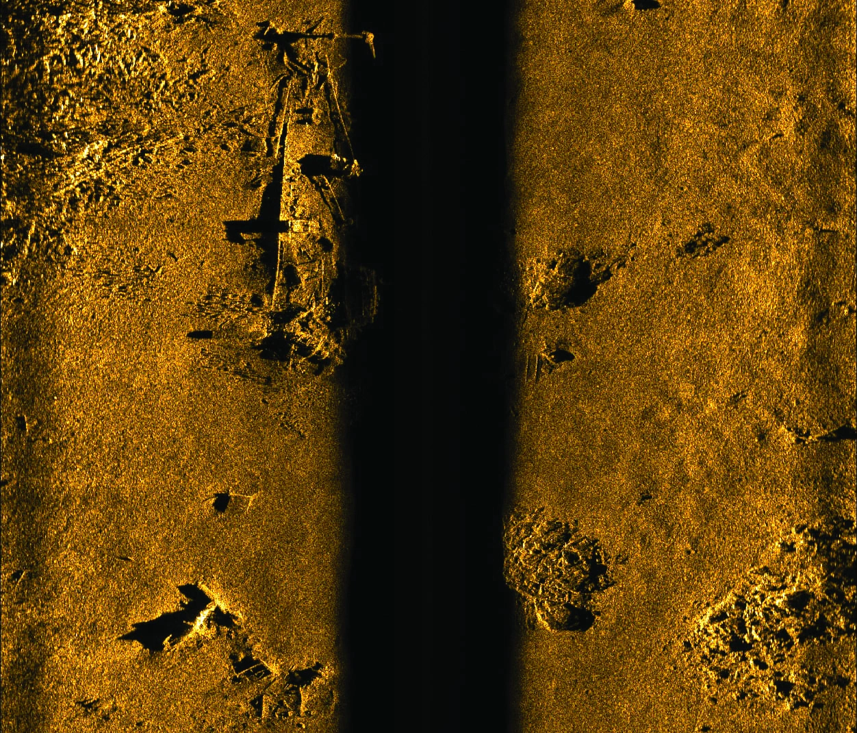 Shipwreck detection with the NemoSens AUV.