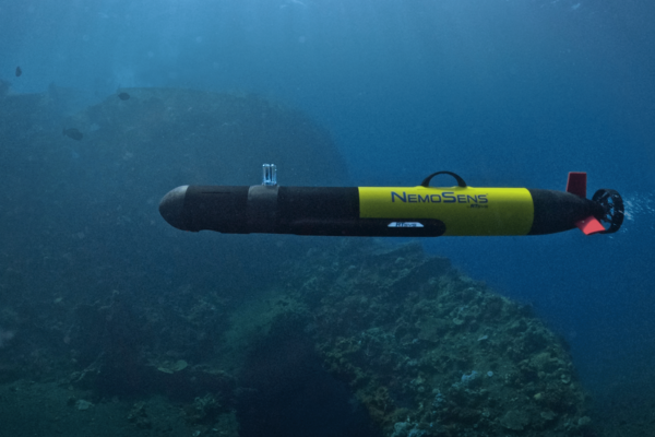 The NemoSens micro-AUV underwater